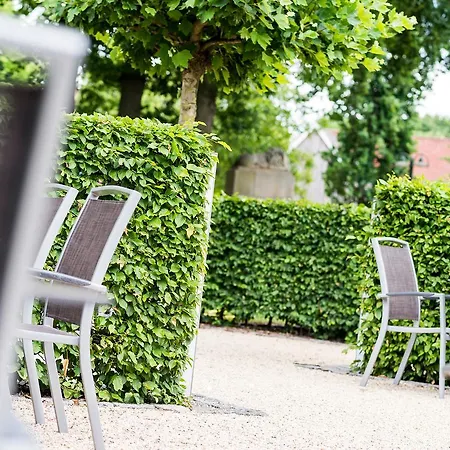 Hof Veldink 엠리크하임